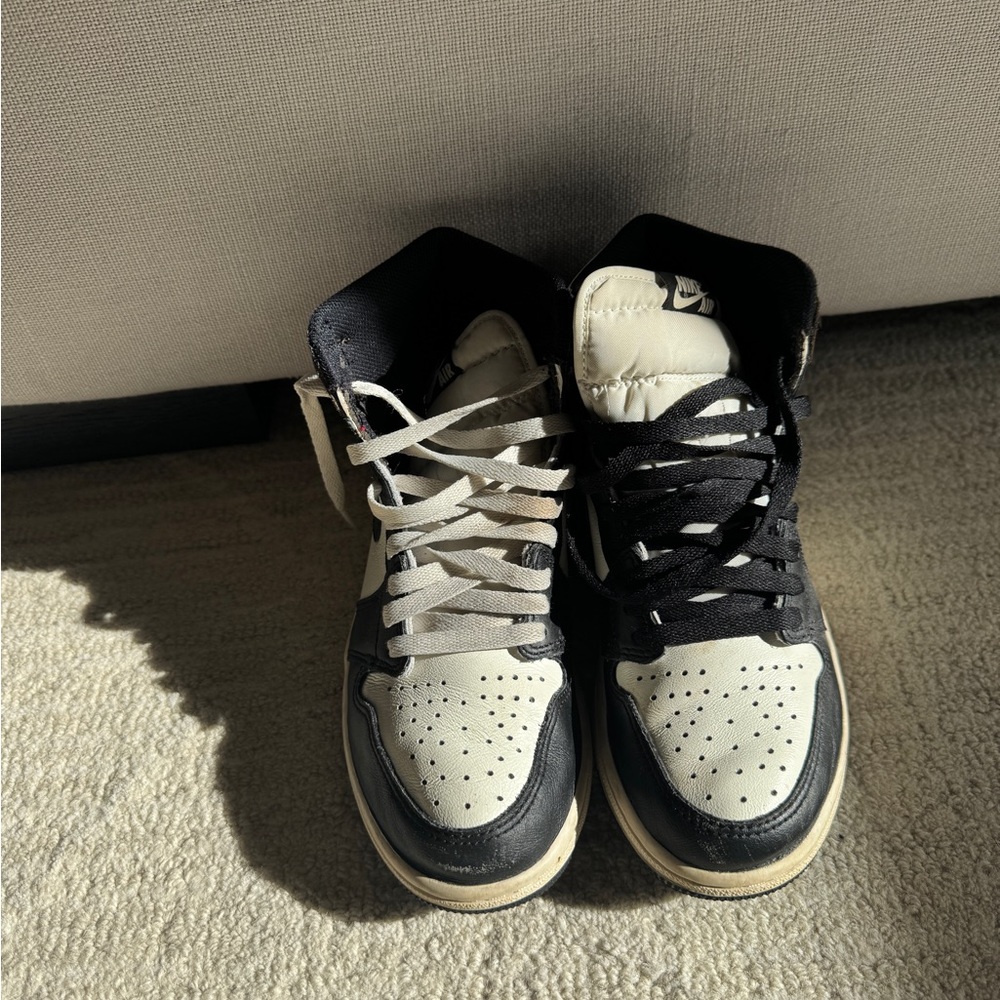 Jordan 1 Mocha Retro High - Picture 3 of 4